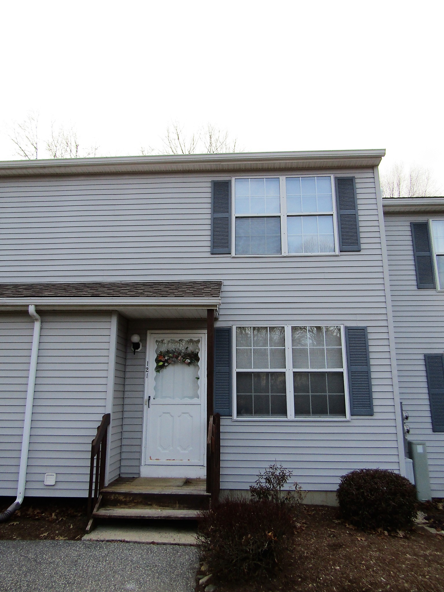 745 Merrow Rd #121, Coventry, CT 06238