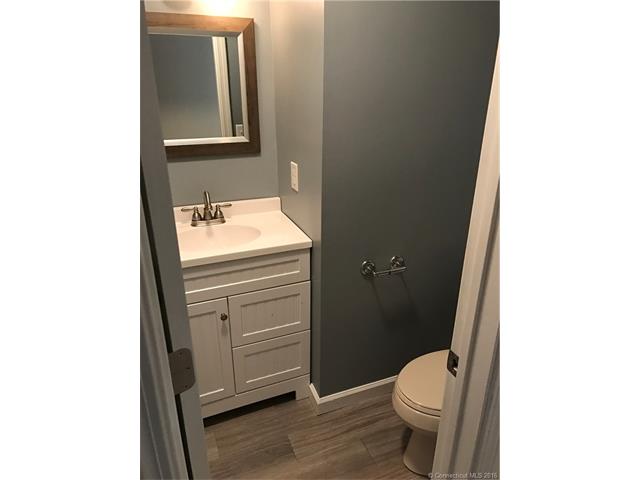 22 Wyndham Lndg, Killingly, CT 06239