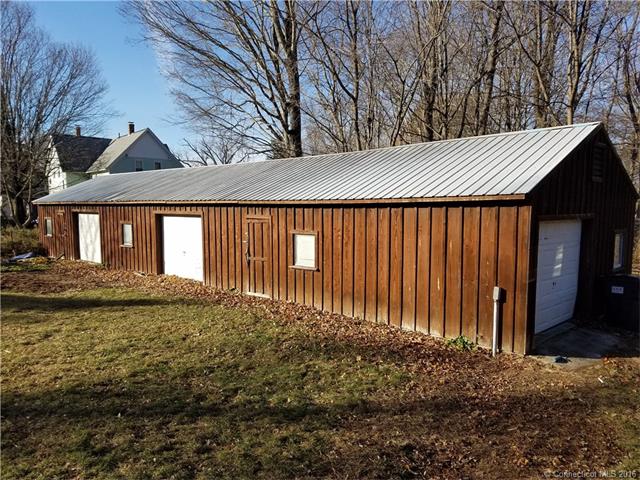 16 Elmwood Ln, Killingly, CT 06239