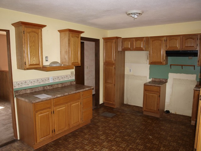 12 Nauset AveDanielson, CT, 06239Windham County