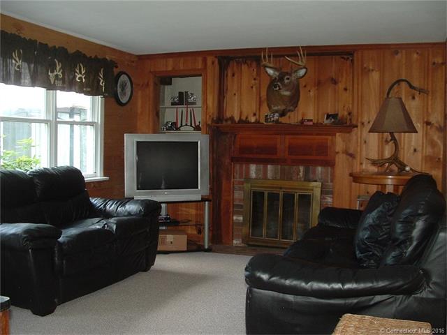 125 Main St, Hampton, CT 06247