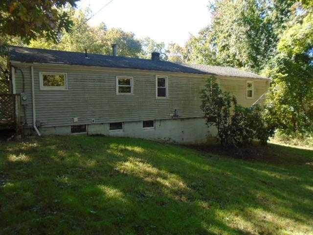 Lebanon, CT 06249