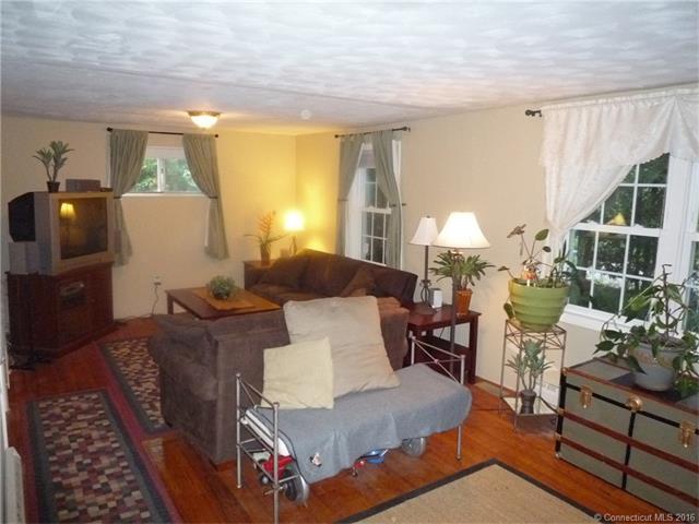 125 Diane Dr, Lebanon, CT 06249