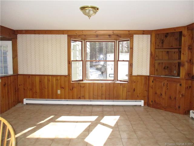 445 Thompson Rd, Thompson, CT 06255