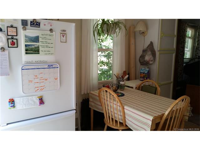 215 N Windham Rd, Windham, CT 06256