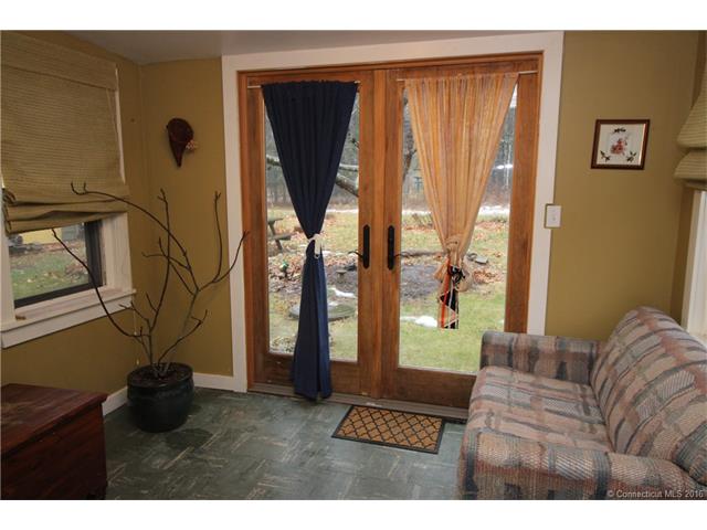 127 Tuckie Rd, Windham, CT 06256