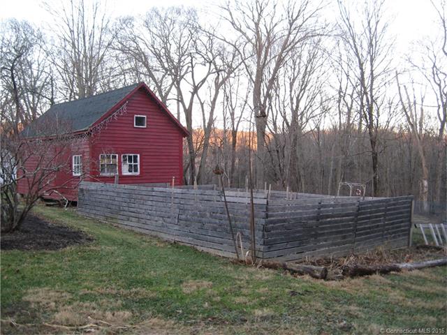 185 Pomfret St, Pomfret, CT 06259
