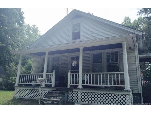 21 Roosevelt St, Putnam, CT 06260