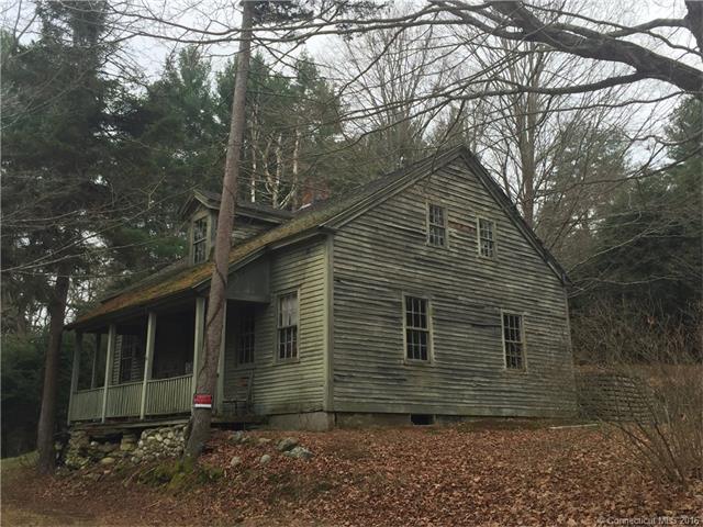 340 Sabin St, Putnam, CT 06260