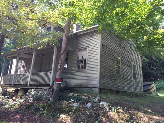340 Sabin St, Putnam, CT 06260