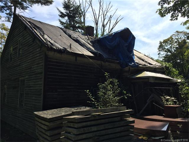 340 Sabin St, Putnam, CT 06260