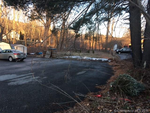 21 Mechanics St, Putnam, CT 06260