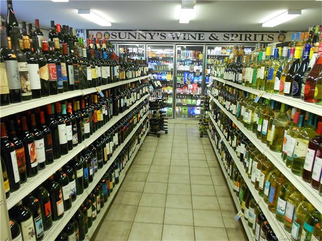 15 mechanics, Putnam, CT 06260