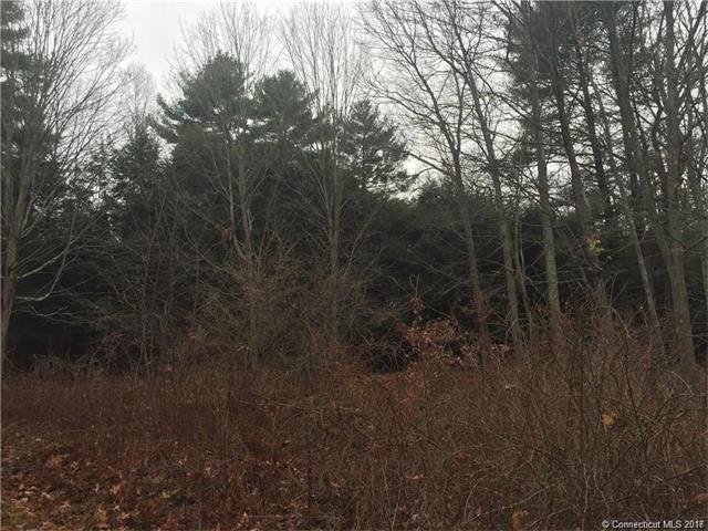 340 Sabin St, Putnam, CT 06260