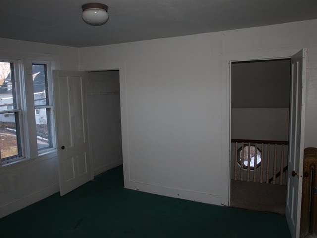 40 Woodstock AvePutnam, CT, 06260Windham County