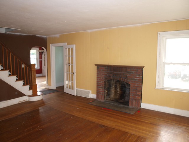 117 Mechanics StPutnam, CT, 06260Windham County