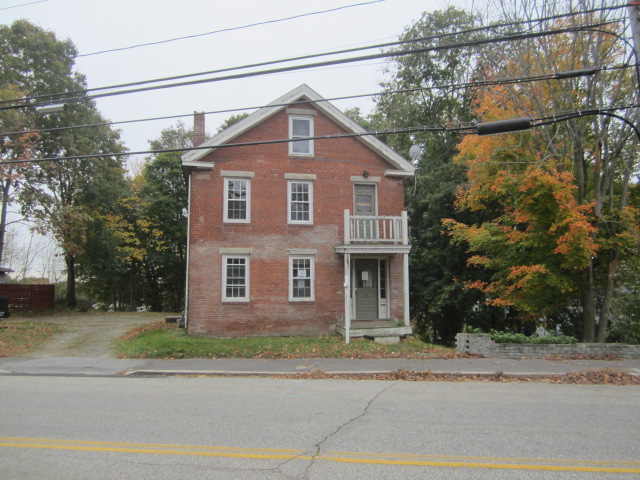 31 Grove StPutnam, CT, 06260Windham County