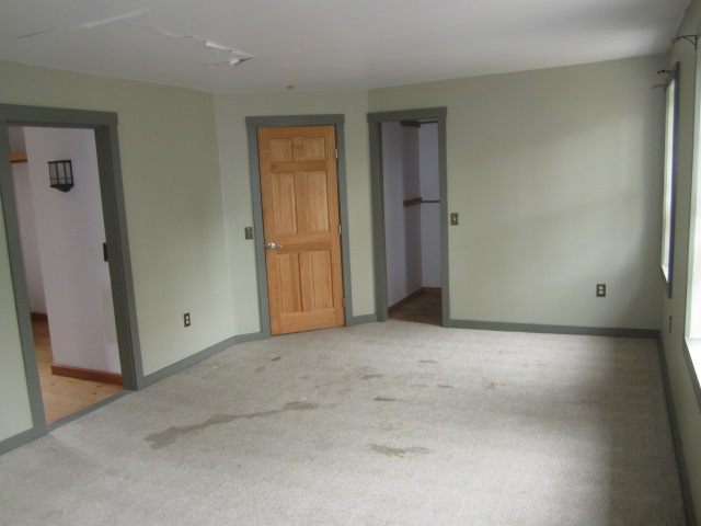 31 Grove StPutnam, CT, 06260Windham County