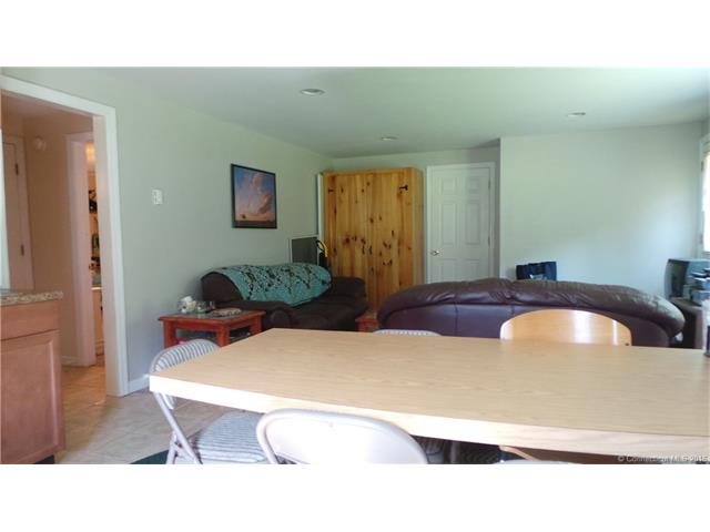 3 College Park, Mansfield, CT 06268