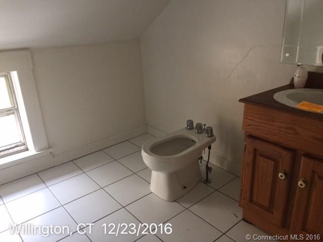 373 Tolland Tpke, Willington, CT 06279