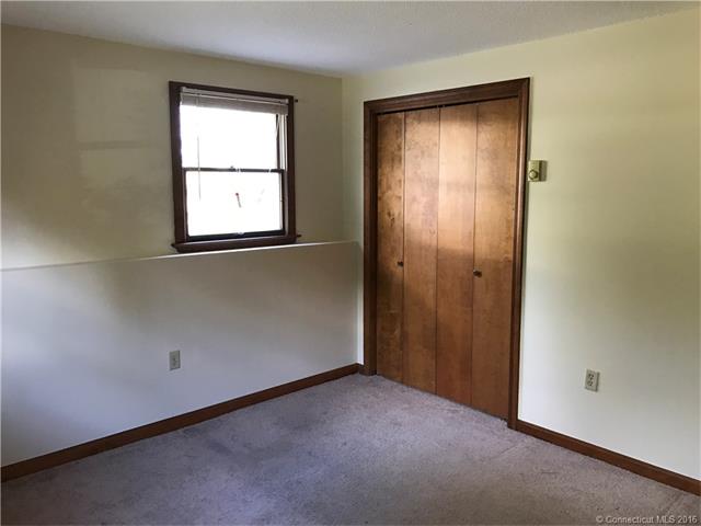 191 Oneco Ave, New London, CT 06320