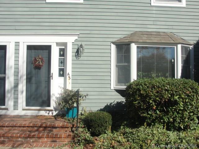 611 Ocean Ave, New London, CT 06320