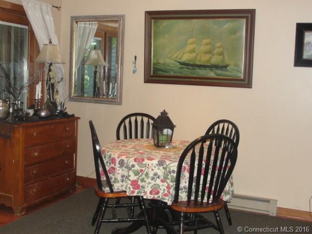 611 Ocean Ave, New London, CT 06320