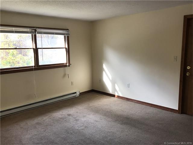 191 Oneco Ave, New London, CT 06320