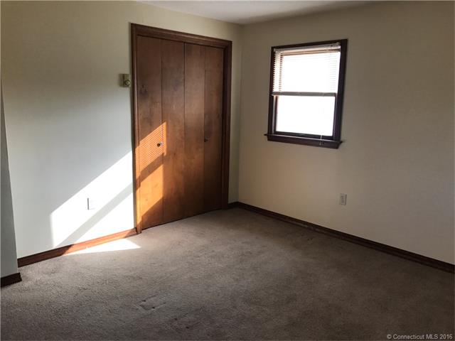 191 Oneco Ave, New London, CT 06320