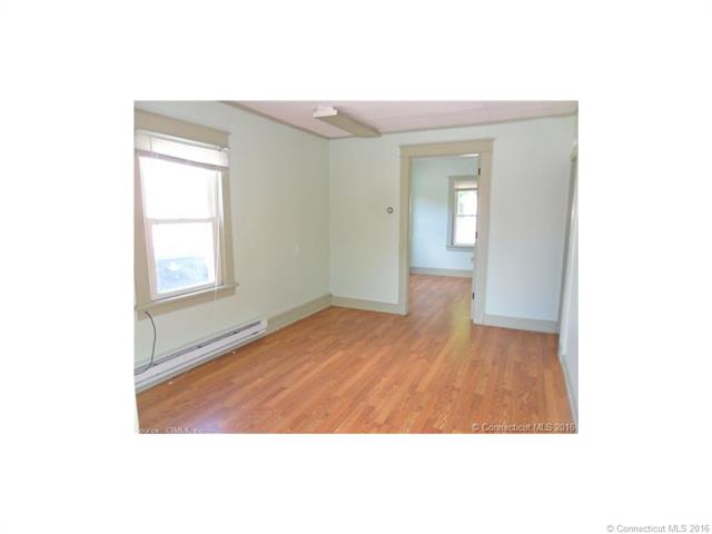 472Ocean Ave, New London, CT 06320