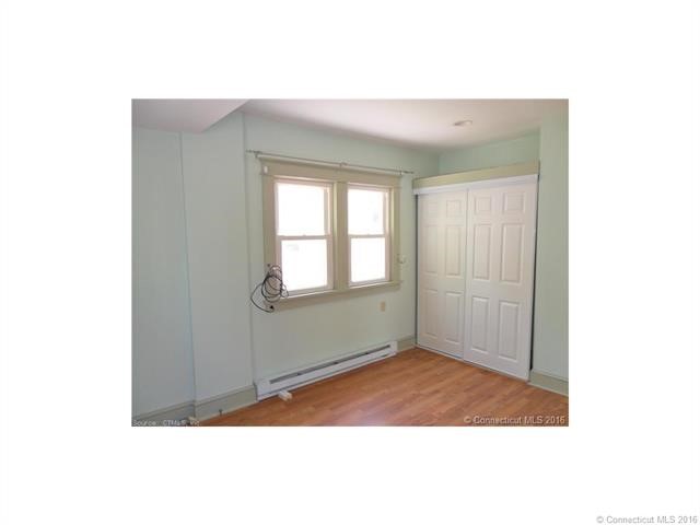 472Ocean Ave, New London, CT 06320