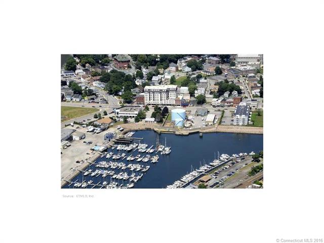 461 Bank St, New London, CT 06320