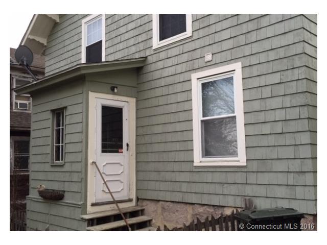 19 Bragaw St, New London, CT 06320