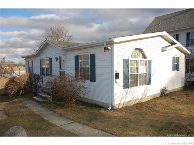 45 Spring St, New London, CT 06320