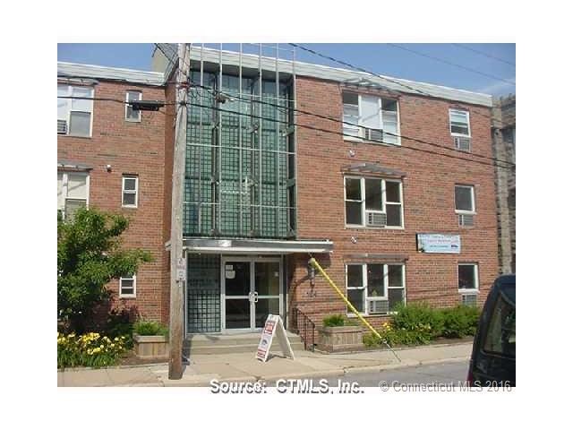 184Pequot Ave #201, New London, CT 06320