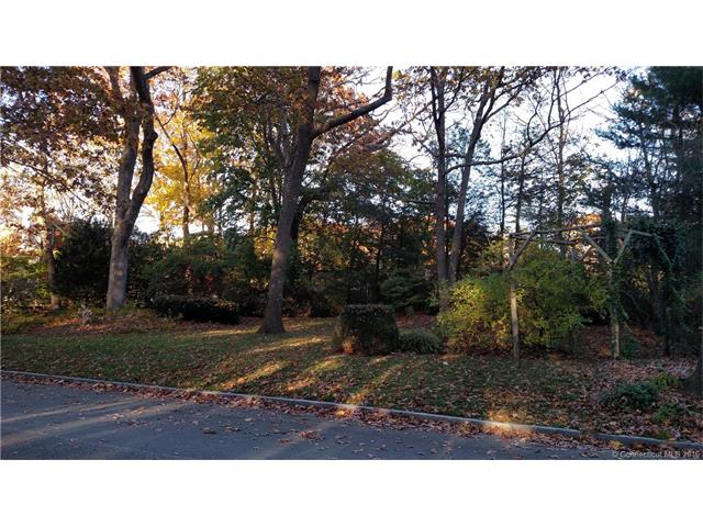Lot Parkway South, New London, CT 06320