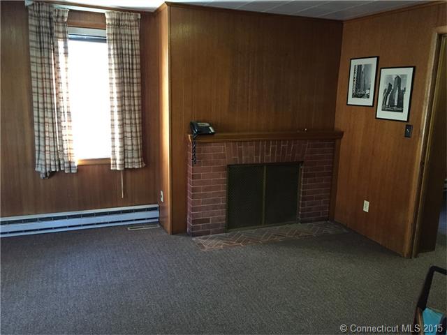 56 Huntington St, New London, CT 06320