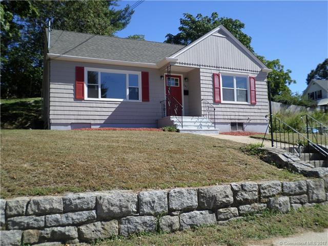 241 Elm St, New London, CT 06320
