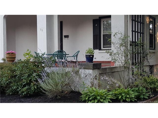 36 Bellevue Pl, New London, CT 06320