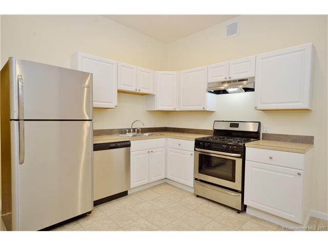 147 State St, New London, CT 06320