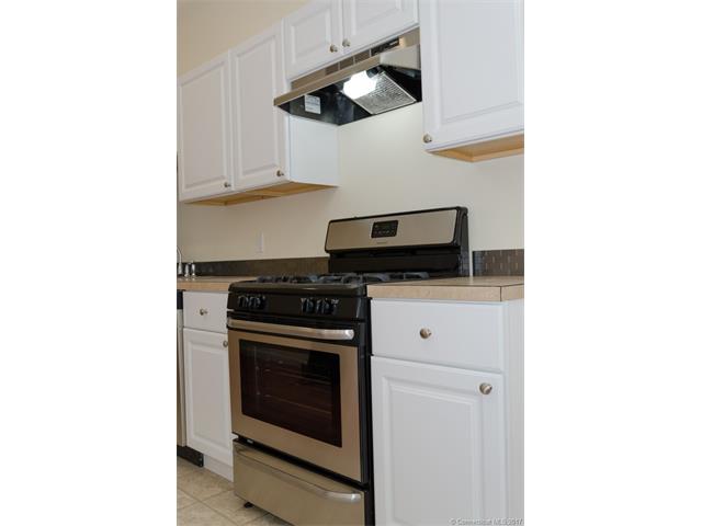 147 State St, New London, CT 06320