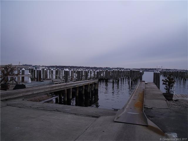 100 Pequot Ave, New London, CT 06320