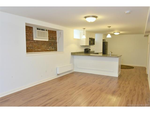 48 Blinman St, New London, CT 06320