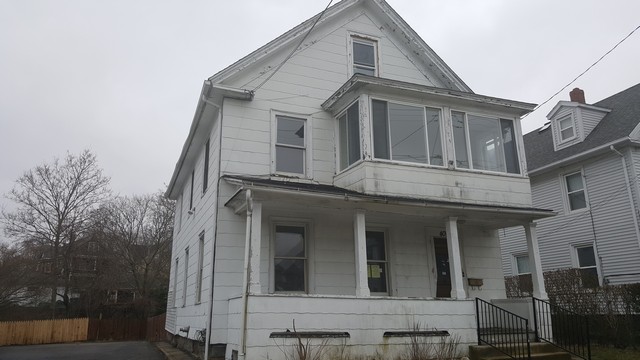 40 Orchard StNew London, CT, 06320New London County