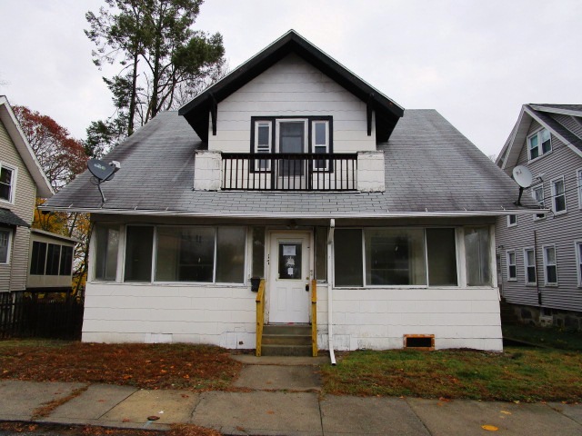 17 Bolles AveNew London, CT, 06320New London County