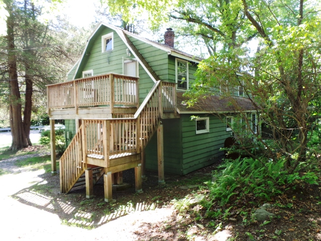 1581 Route 12Gales Ferry, CT, 06335New London County