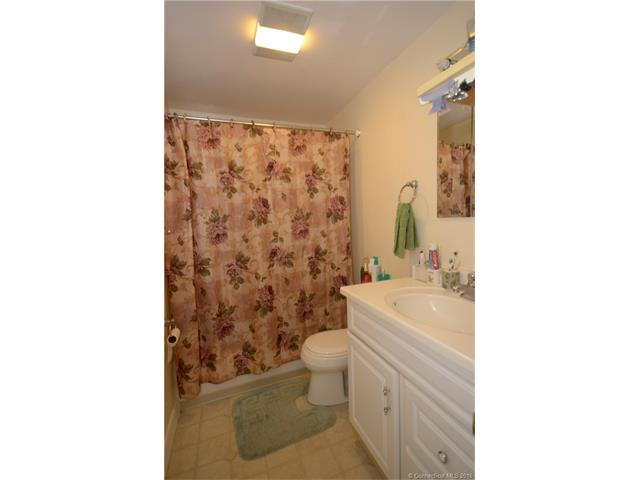 120 Gallup Hill Rd, Ledyard, CT 06339