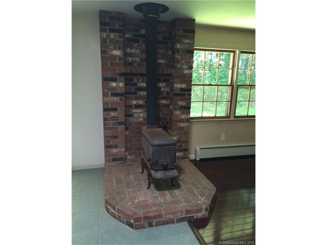 70 Meetinghouse Lane, Ledyard, CT 06339