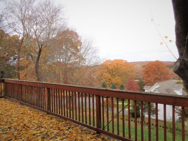 46 Arrowhead DriveLedyard, CT, 06339New London County
