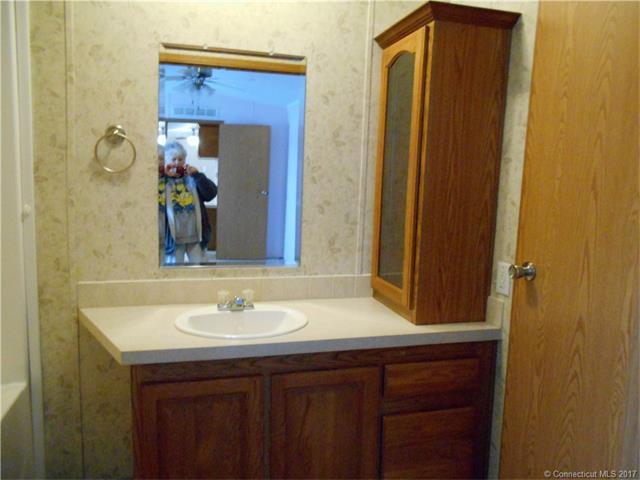 124 B St, Groton, CT 06340